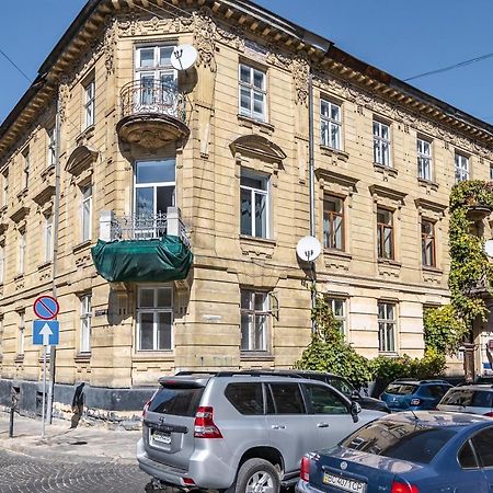 Inshiapartments On Popovycha Str Lvov Exteriér fotografie